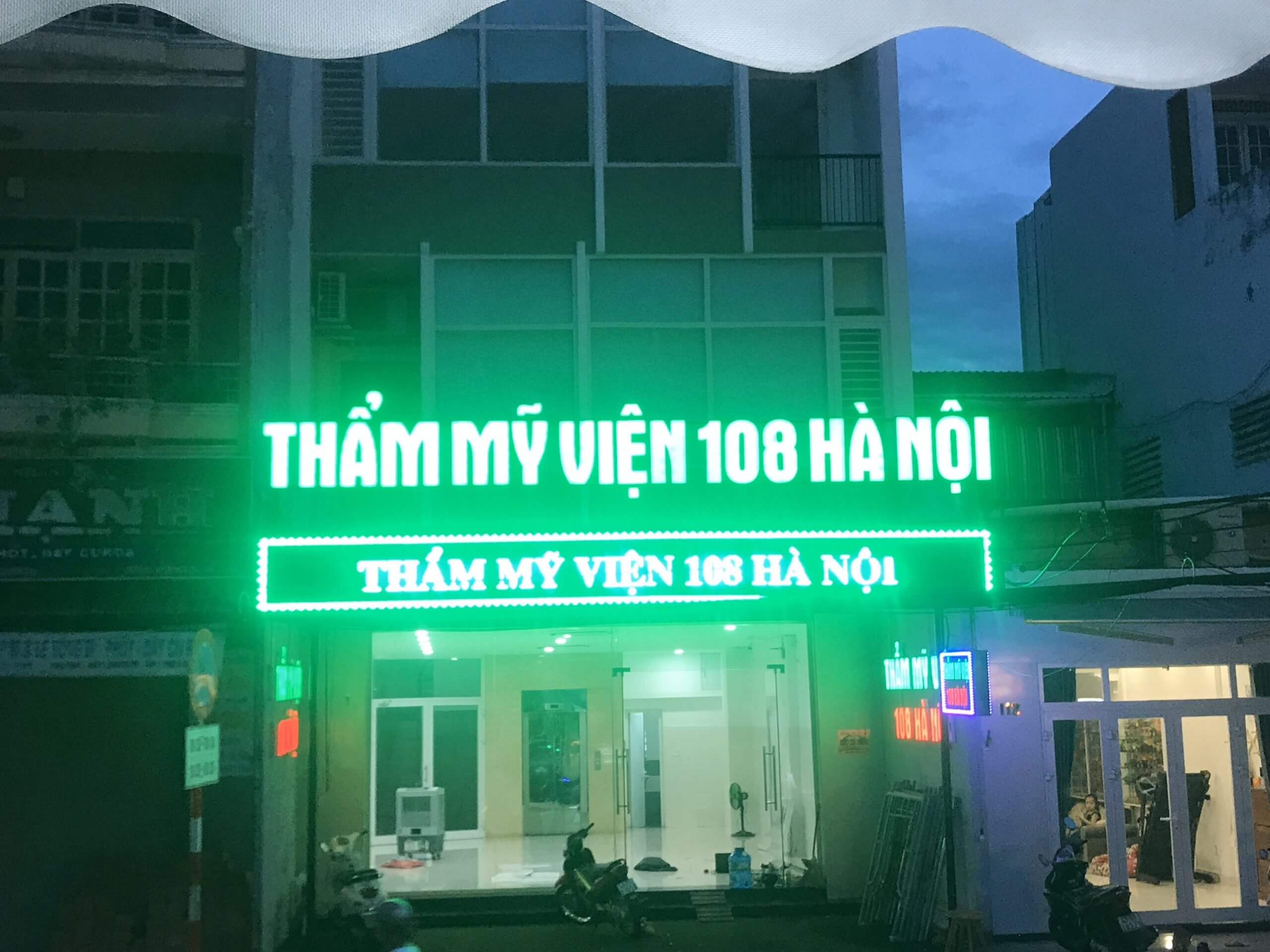 Thi công bảng hiệu khổ lớn. Chữ inox, bảng Led ma trận 3